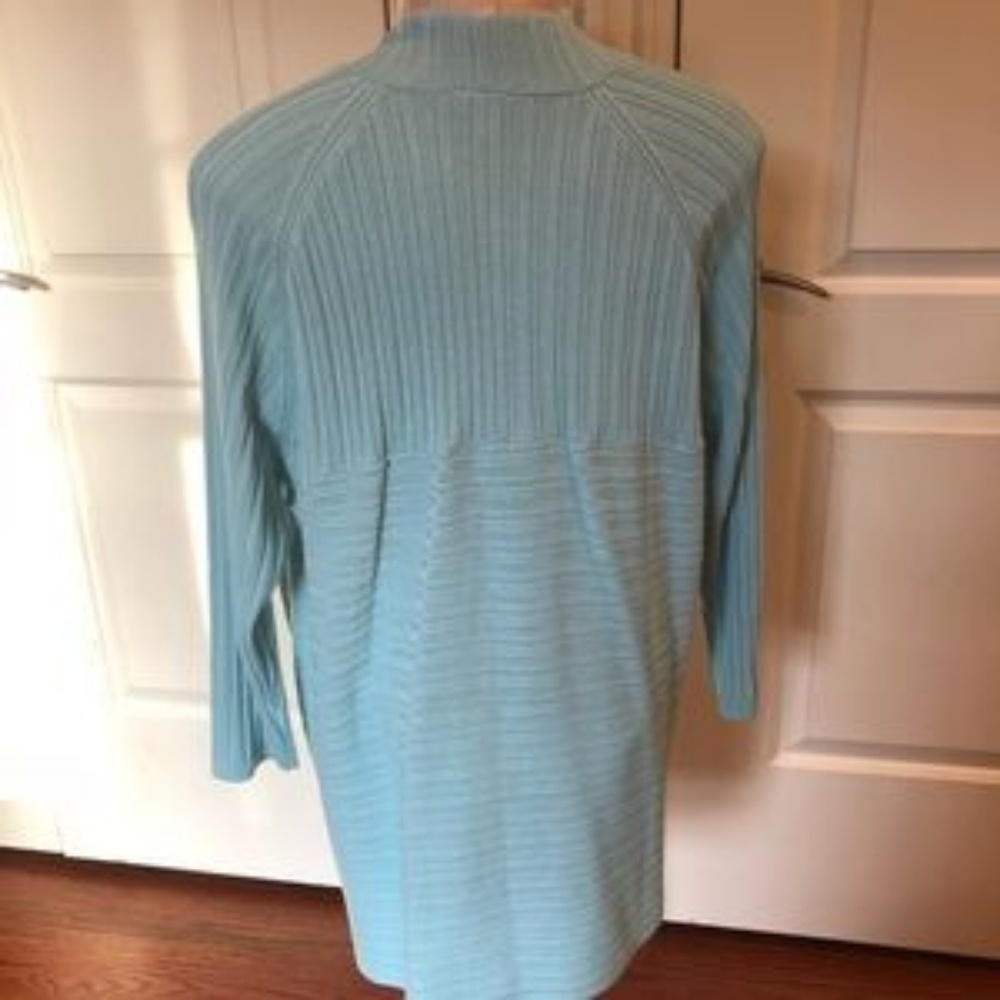 Talbots Cardigan - Picture 2 of 3